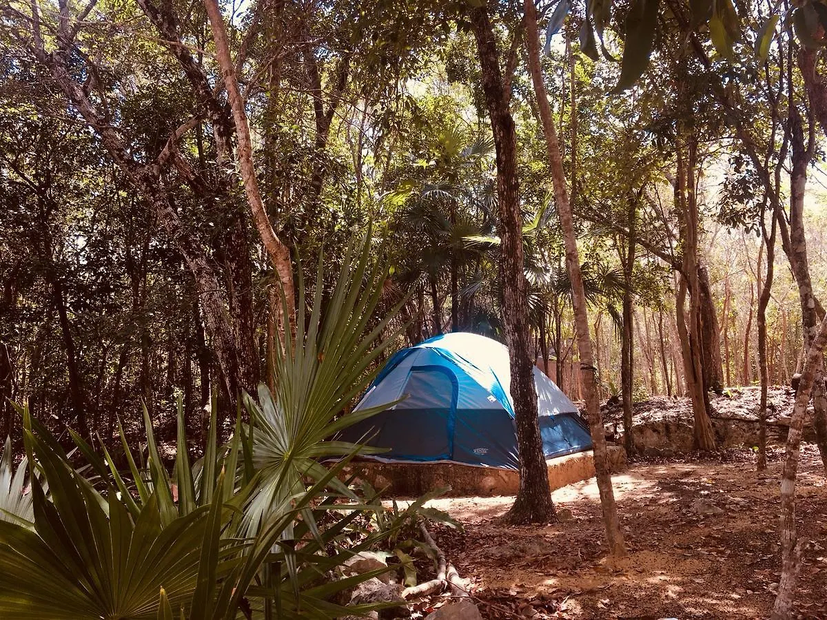 Cabanas Camping Yaxmuul Hotel Tulum Messico